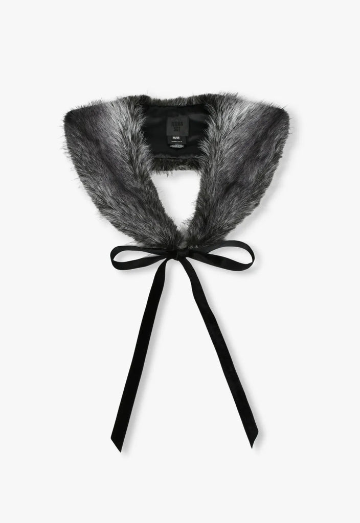 FAUX SILVER FOX COLLAR