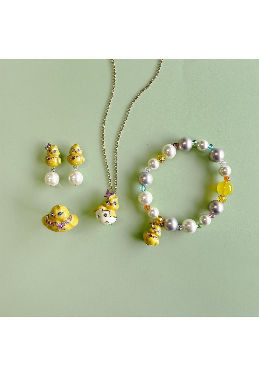 Chick motif bracelet