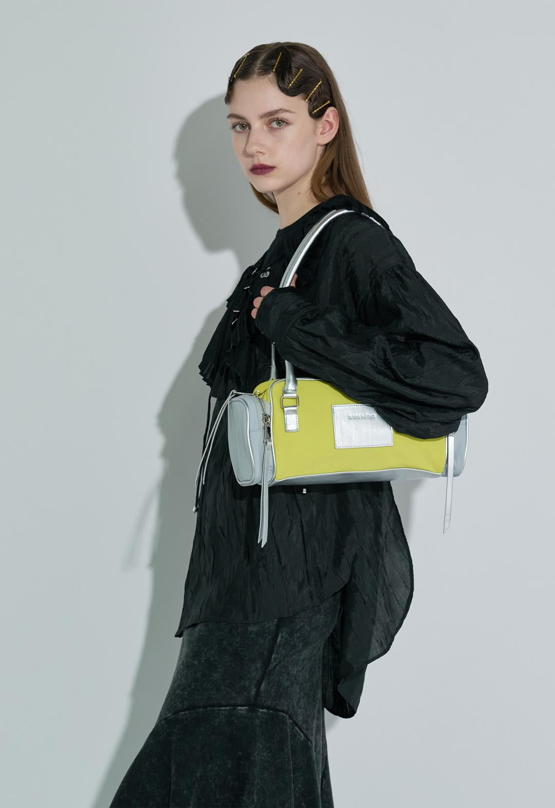 Two-tone nylon bag