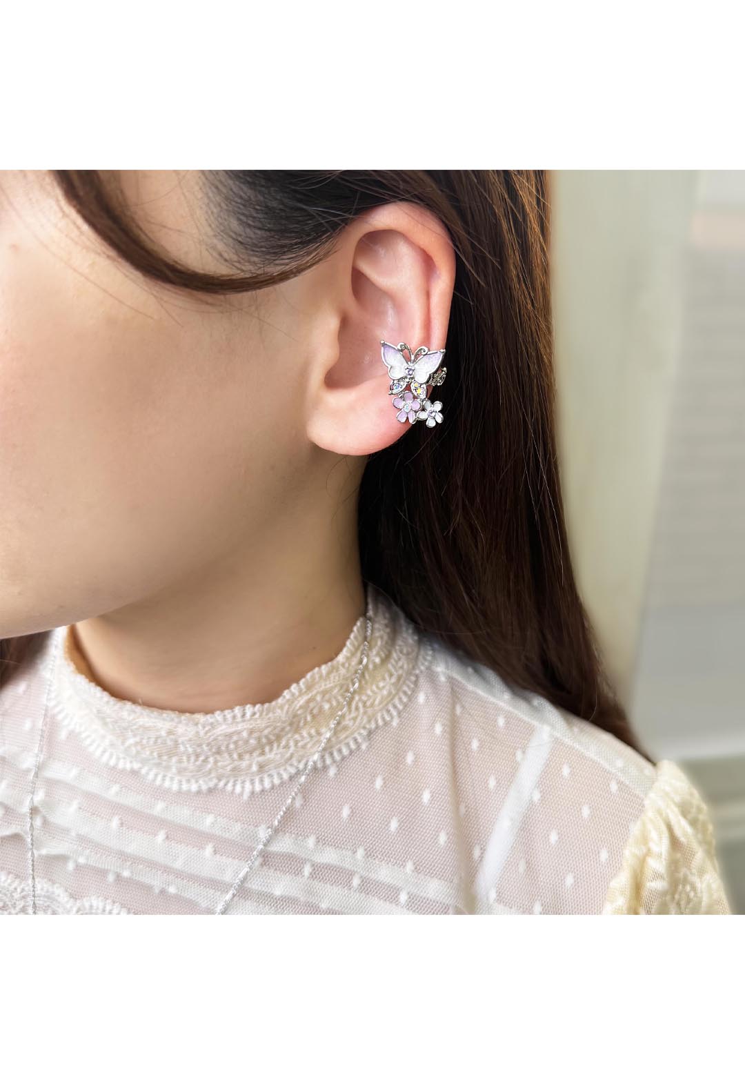 蝶 小花モチーフ ピアス