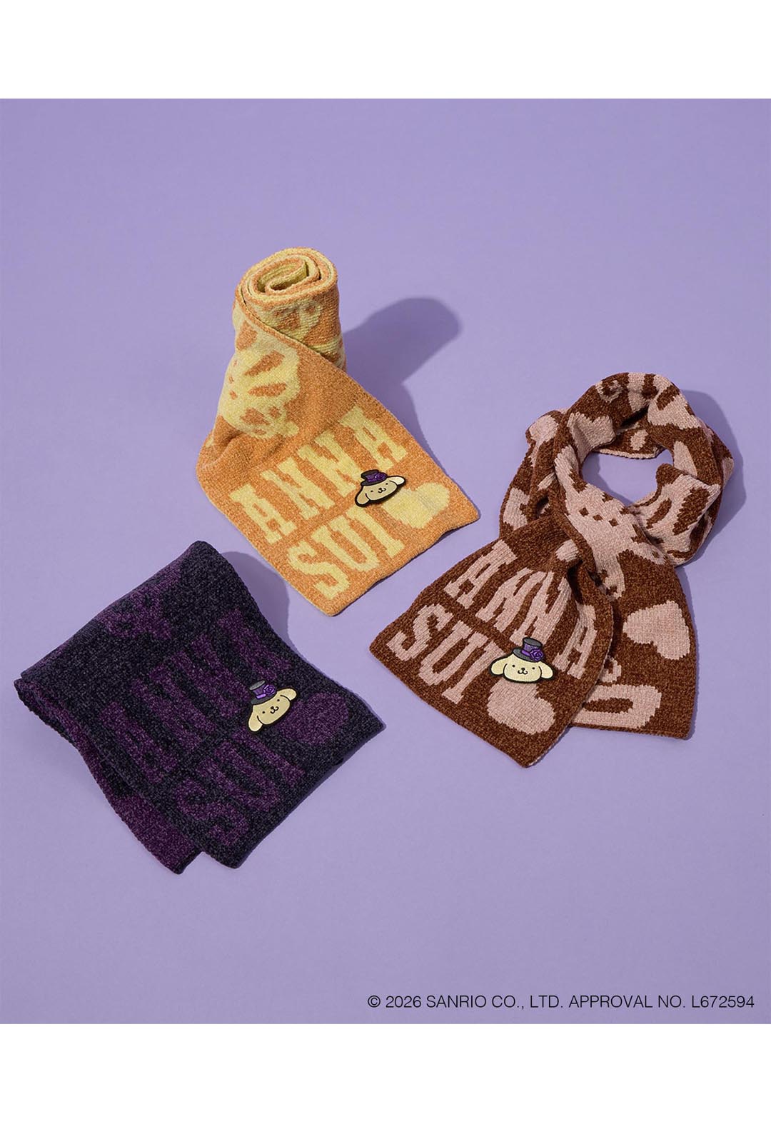 ANNA SUI x ポムポムプリン 刺しゅうブローチ付きモールマフラー