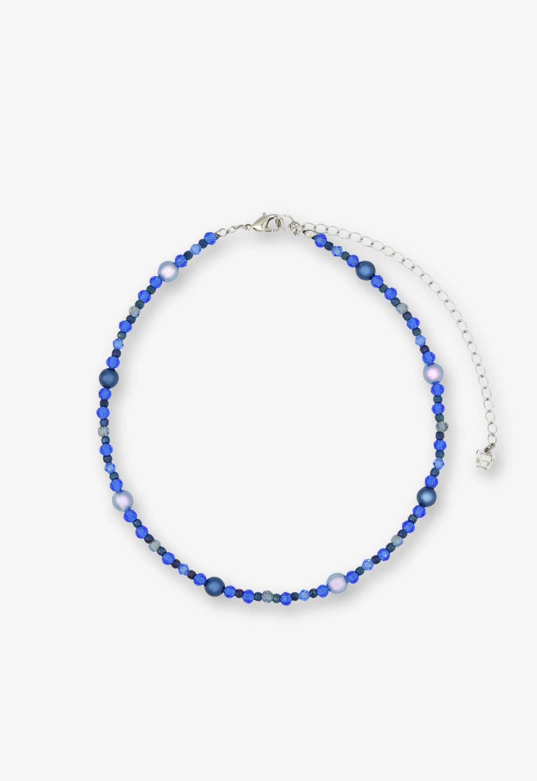 Butterfly motif short necklace