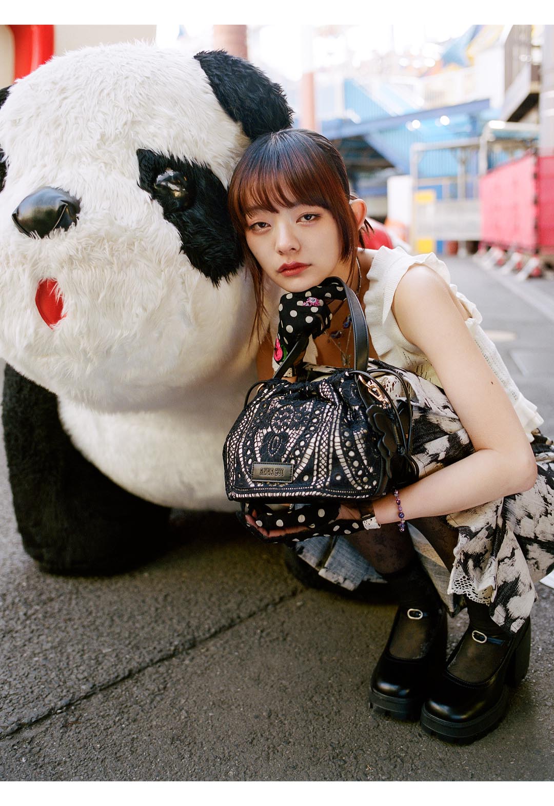 维多利亚风格镂空针织吊带背心