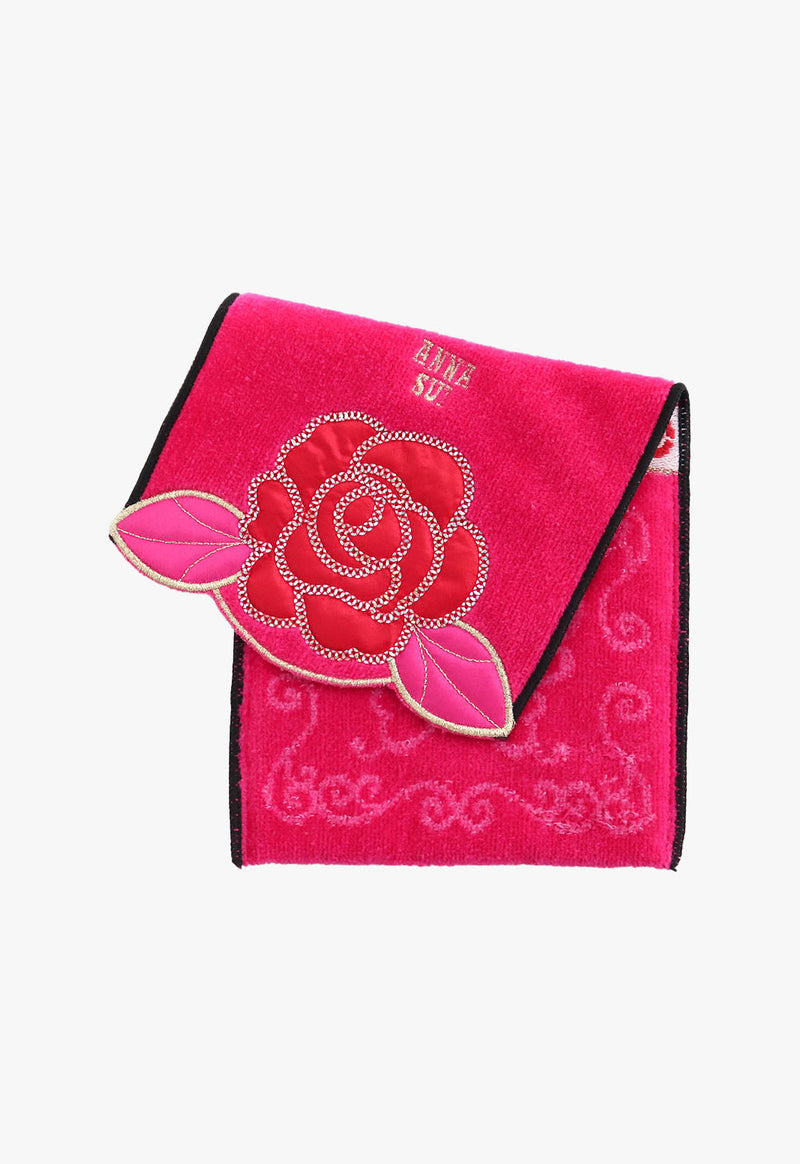 Rose applique pocket towel