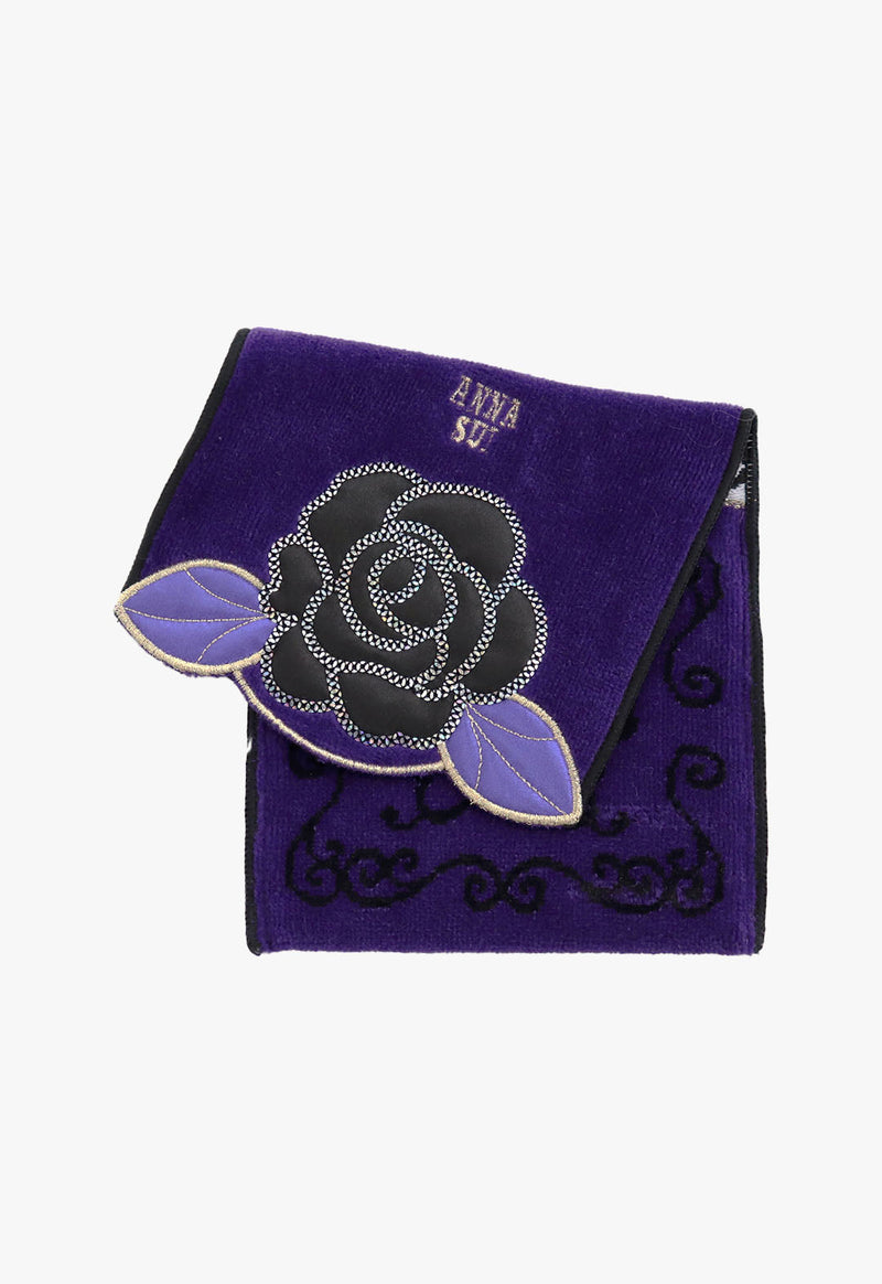 Rose applique pocket towel