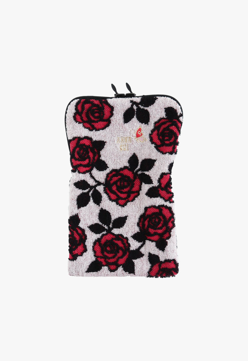 Towel with rose pattern zipper